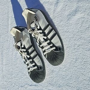 Men's Adidas size 12 White with black.